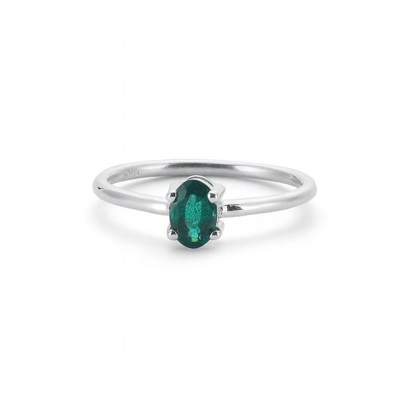 Oval Emerald Ring